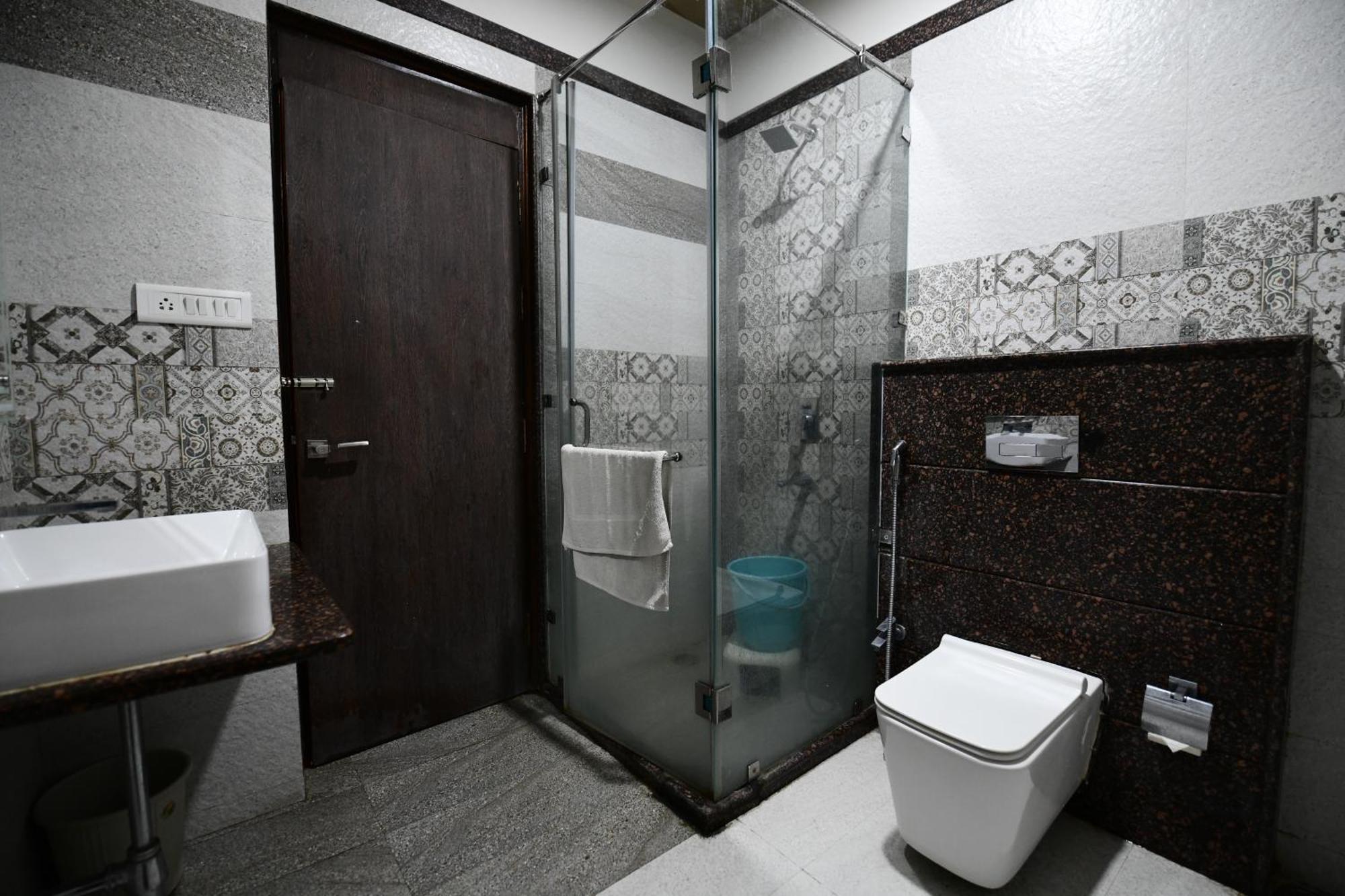 Hotel Jataka Inn Bodh Gaya Quarto foto